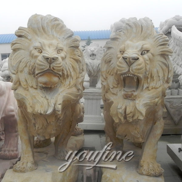 Outdoor garden stone carving marble roaring lion sculpture in pairs in front of the door